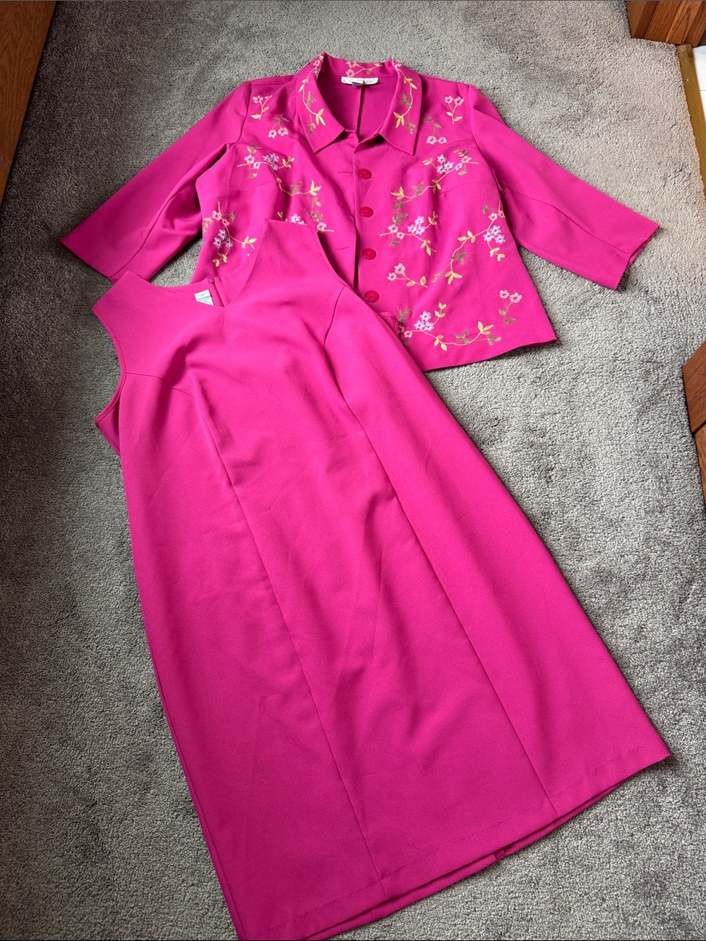 Allison Woods Magenta Two Piece Dress Set Size 20W Embroidered Floral Jacket